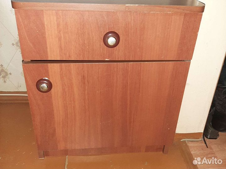 Тумба прикроватная б/у
