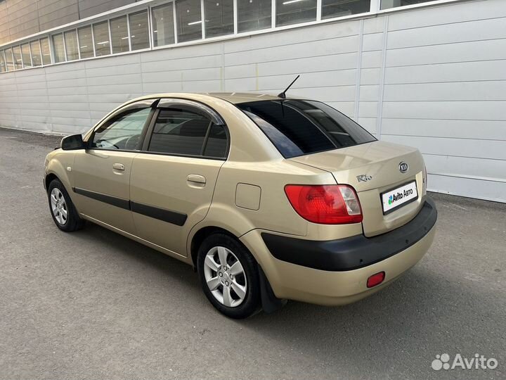 Kia Rio 1.4 МТ, 2005, 276 000 км