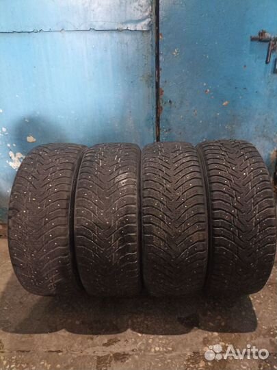 Nokian Tyres Hakkapeliitta 8 SUV 235/55 R18