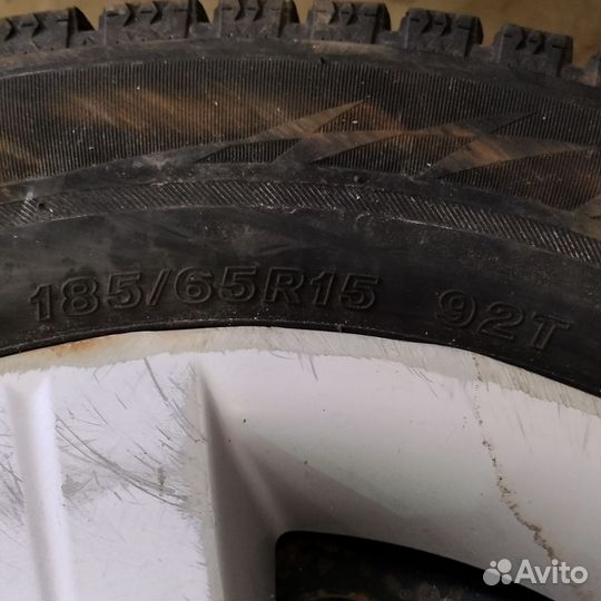 Bridgestone Blizzak Ice 185/65 R15 92T