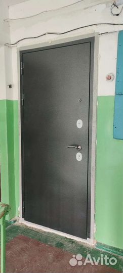 Дверь входная новая
