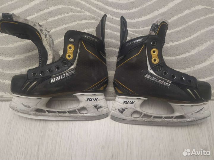 Хоккейные коньки bauer размер 1ее