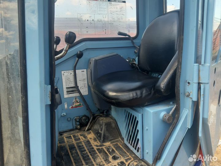 Мини-экскаватор Komatsu PC28UU-2, 2005