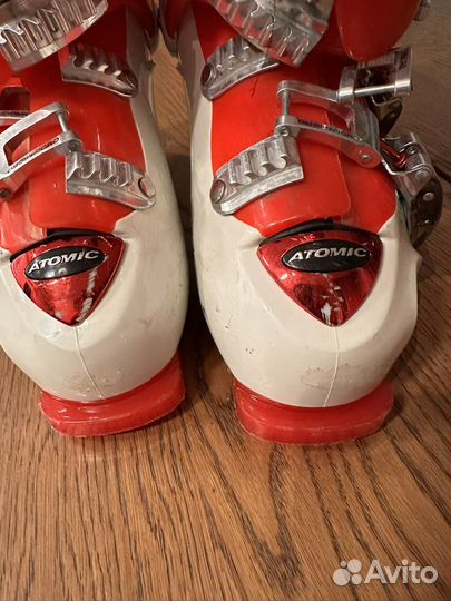 Горнолыжные ботинки Atomic 27