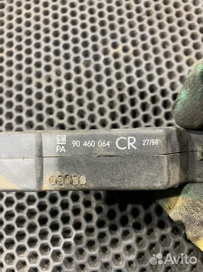 Активатор замка бензобака Омега Б Omega B