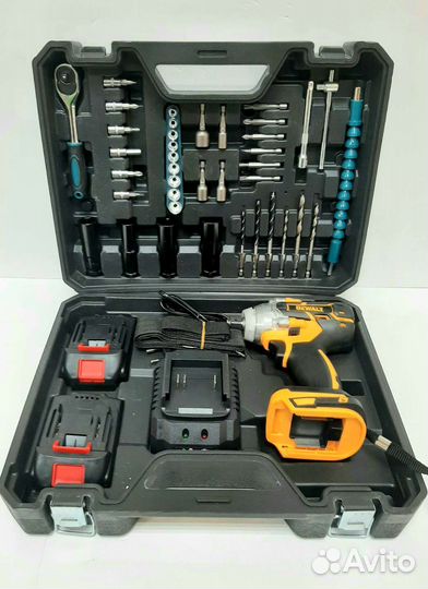 Гайковерт аккумуляторный dewalt