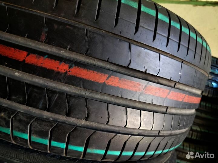 Pirelli P Zero PZ4 275/40 R20 106W