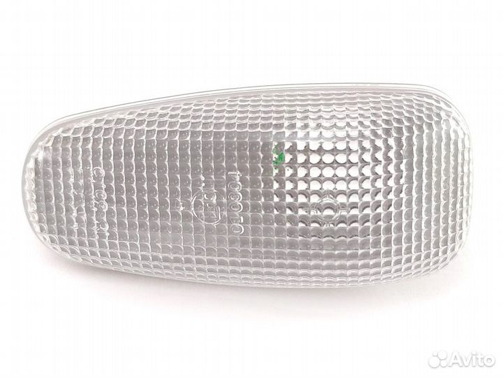 Повторитель поворота в крыло Mercedes W210