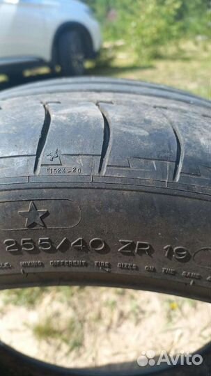 Michelin Pilot Sport 255/40 R19