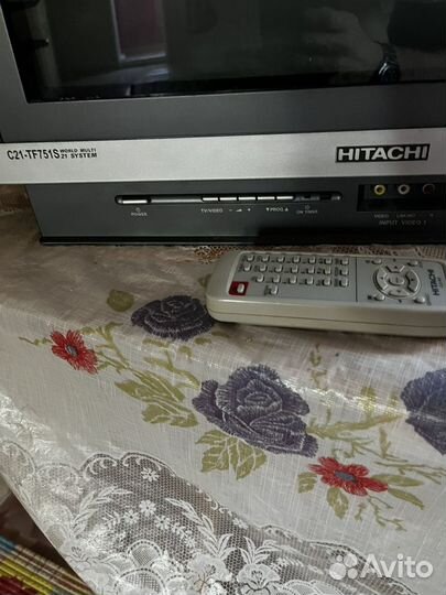 Телевизор цветной Hitachi 21дюйм