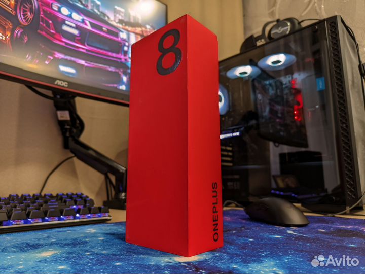 OnePlus 8, 8/128 ГБ