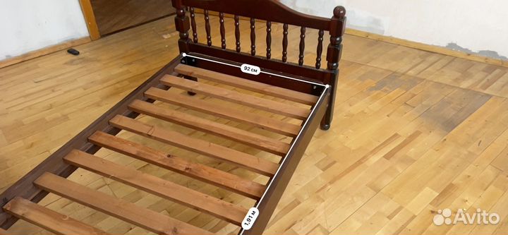 Кровать односпальная