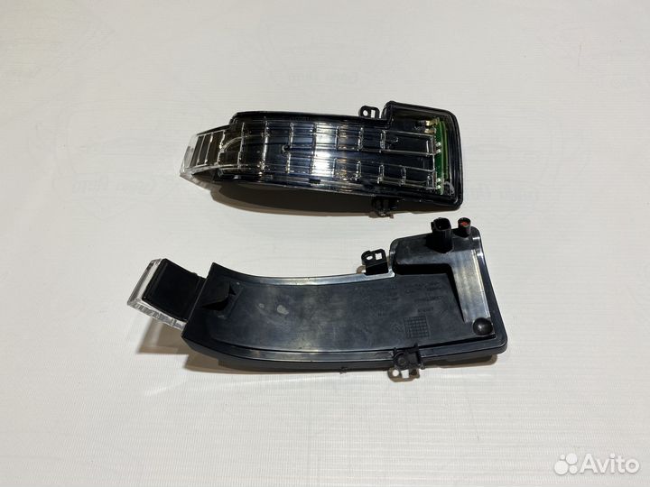 Поворотники в зеркала Mercedes GLS GLE GL ML