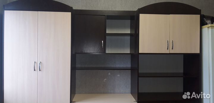 Школьная стенка