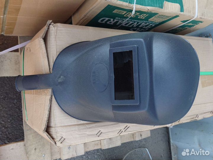 Маска сварщика с ручкой