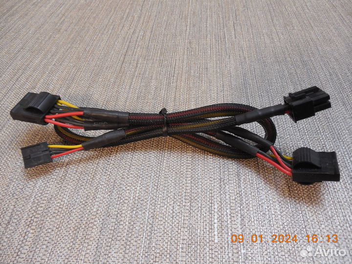 Кабель 6 Pin + 2 х 4-Pin molex 