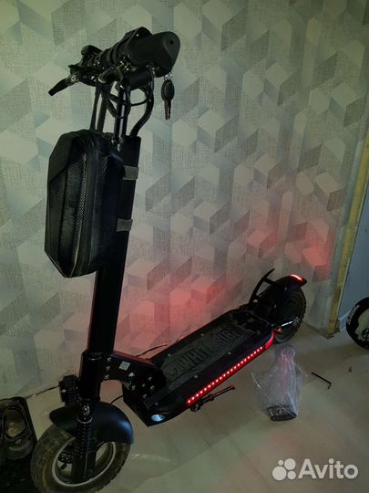 Электросамокат White Siberia Luna 800w