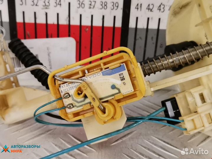 Датчик уровня топлива Mercedes-Benz E-Класс