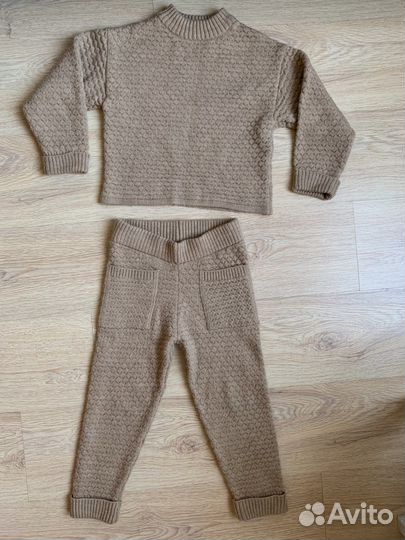 Костюм Zara теплый 122 для девочки