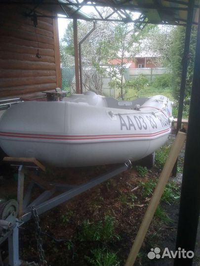 Лодка ниссамаран 420