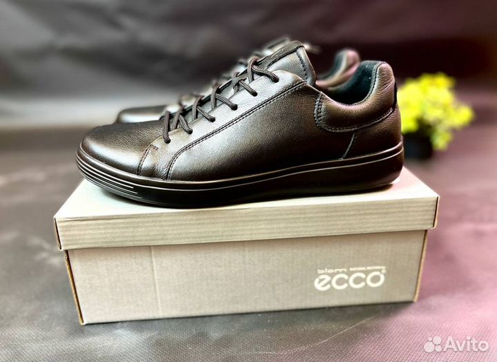 Кроссовки Ecco модные