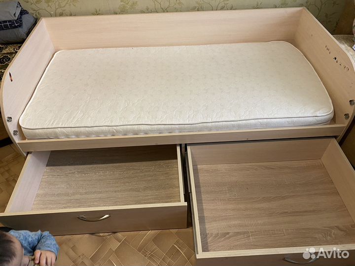 Детская кровать бу