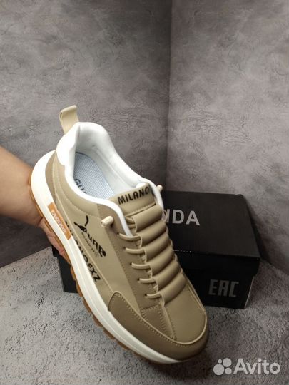 Кроссовки мужские