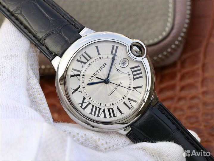 Часы Cartier Ballon Bleu de Cartier 42mm W69016Z4