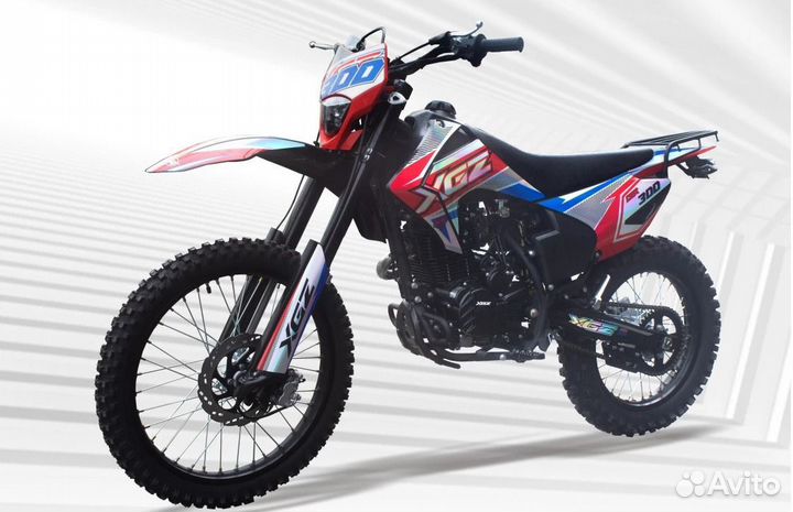 Мотоцикл XGZ CQR-CB300