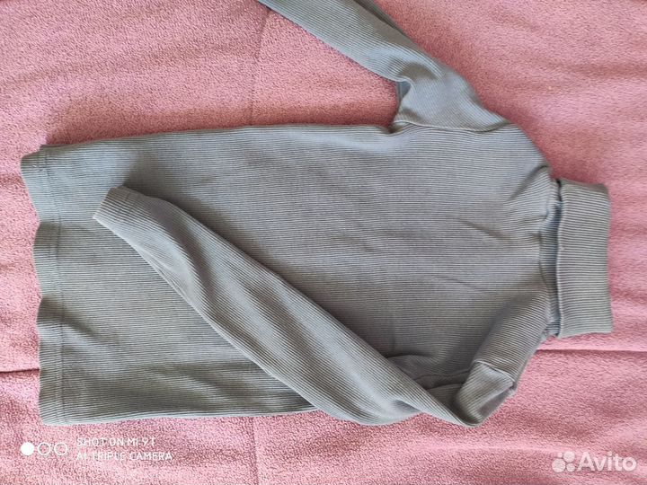 Продам детские вещи