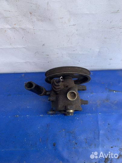 Насос гур toyota town ace noah 3SFE