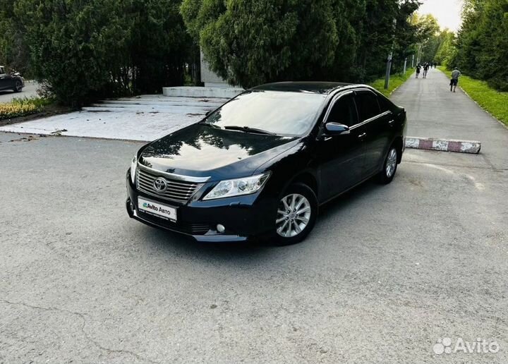 Аренда авто в рассрочку Toyota Camry 2014 Без зало