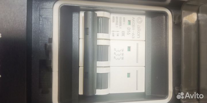 Автомат в боксе IP65