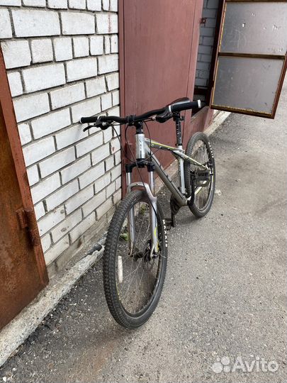 Avalanche gt 4.0 велосипед горный,mtb