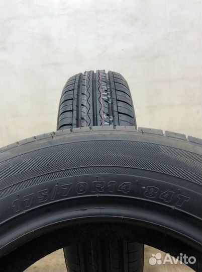 Kumho Solus KH17 175/70 R14 84T