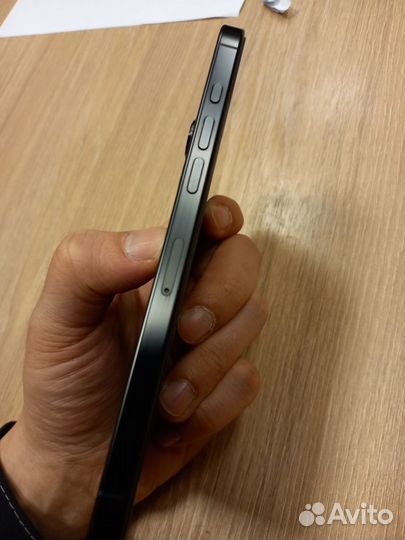 iPhone 16 pro max 256gb sim esim