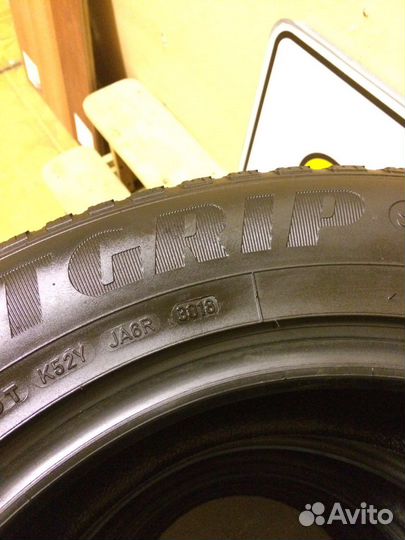 Goodyear EfficientGrip 225/65 R17 102H