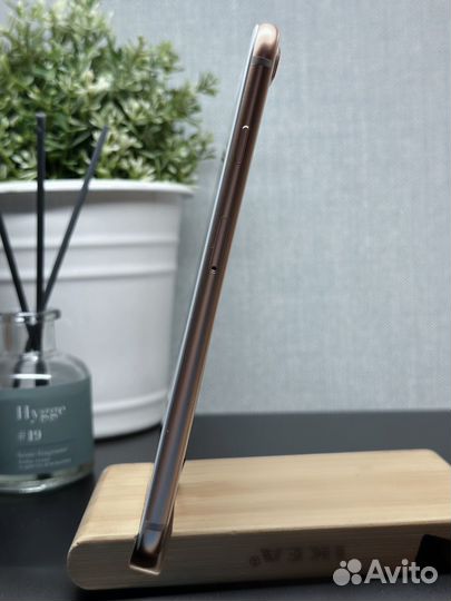 iPhone 8 Plus, 64 ГБ