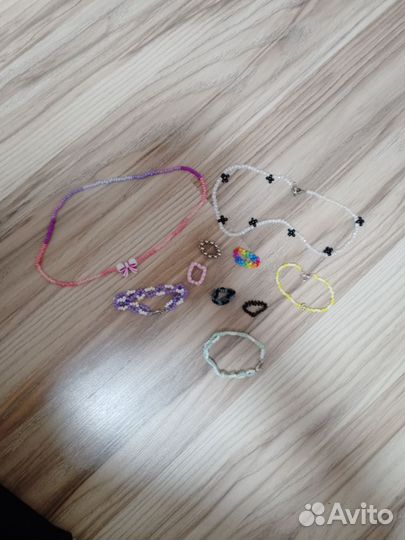 Украшения из бисера