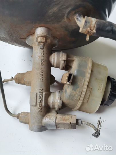 Вакуумный усилитель тормозов Nissan Maxima A32