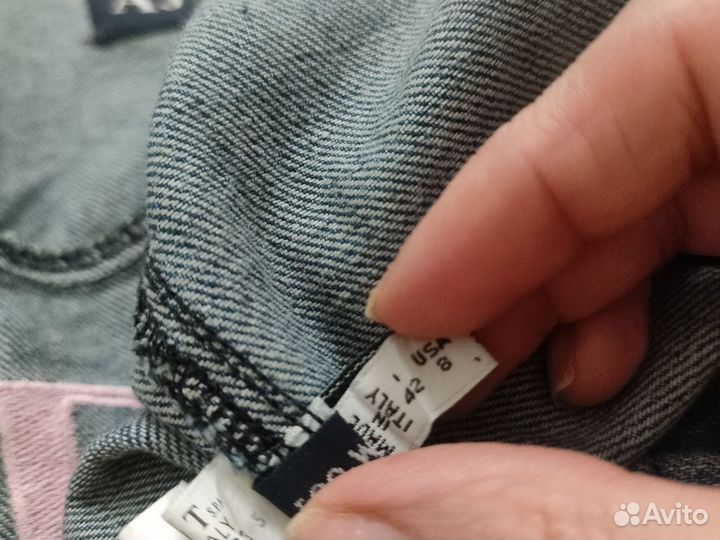 Стильная джинсовая куртка Armani Jeans