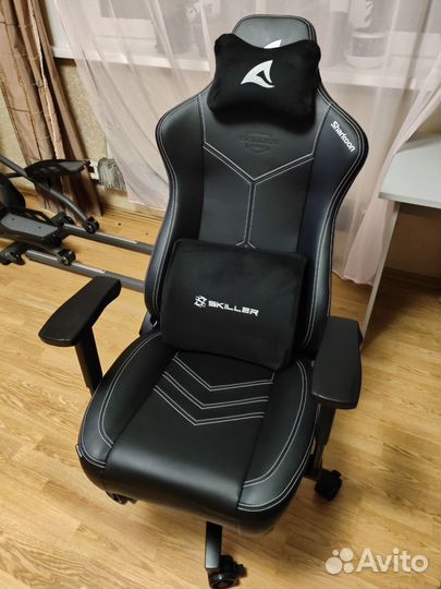 Игровое кресло Sharkoon Skiller SGS30