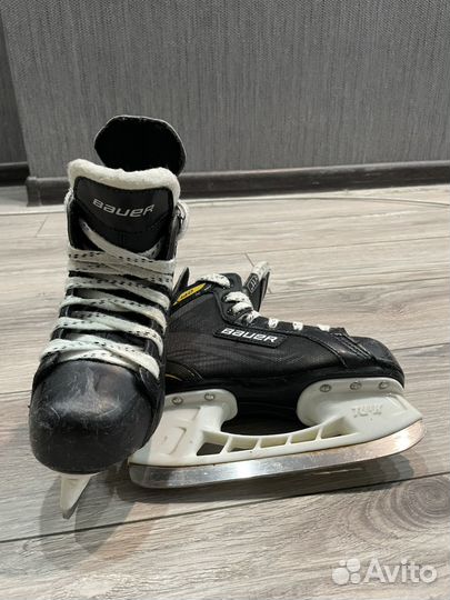 Хоккейные коньки bauer