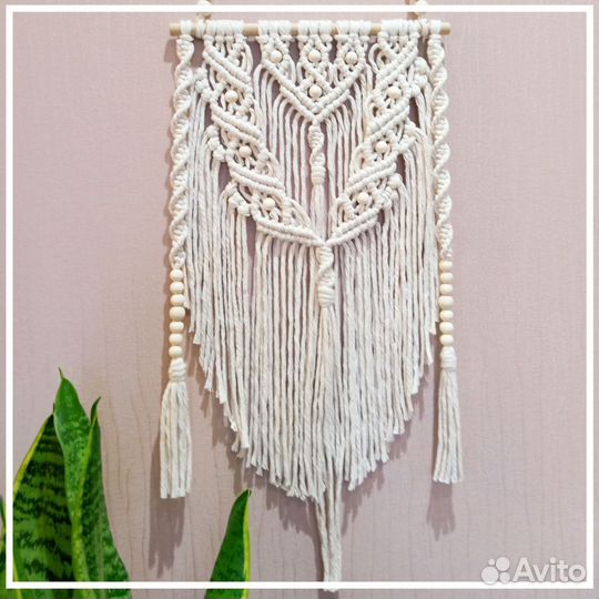 Настенное панно в технике макраме