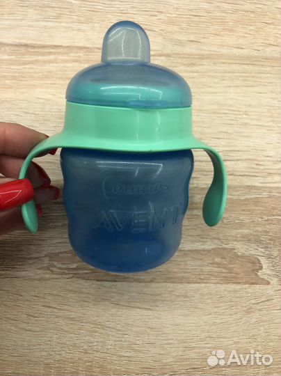 Поильник avent