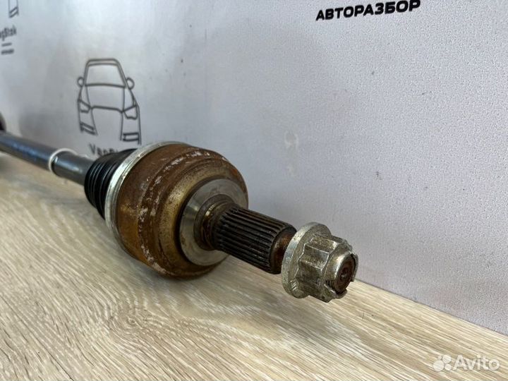 Привод задний левый Audi Q7 4L 3.6 BHK 2008