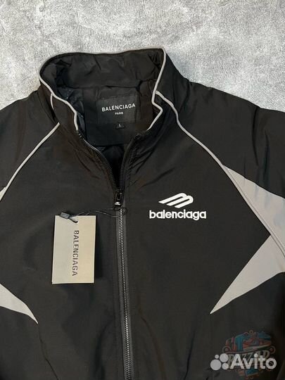 Ветровка balenciaga