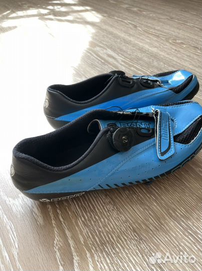 Велотуфли женские Bont