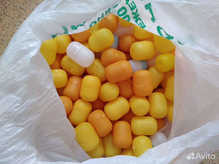 Капсулы от киндер сюрприза