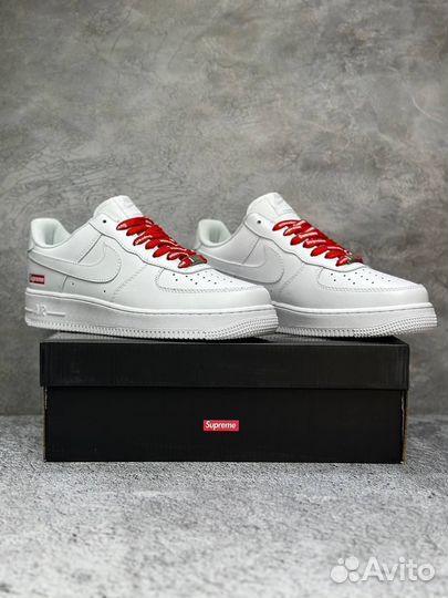 Nike Air Force Supreme